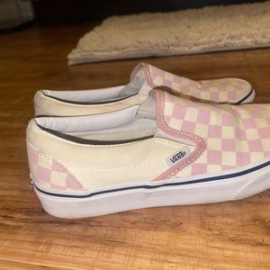 PINK checkerboard vans SIZE 6.5M